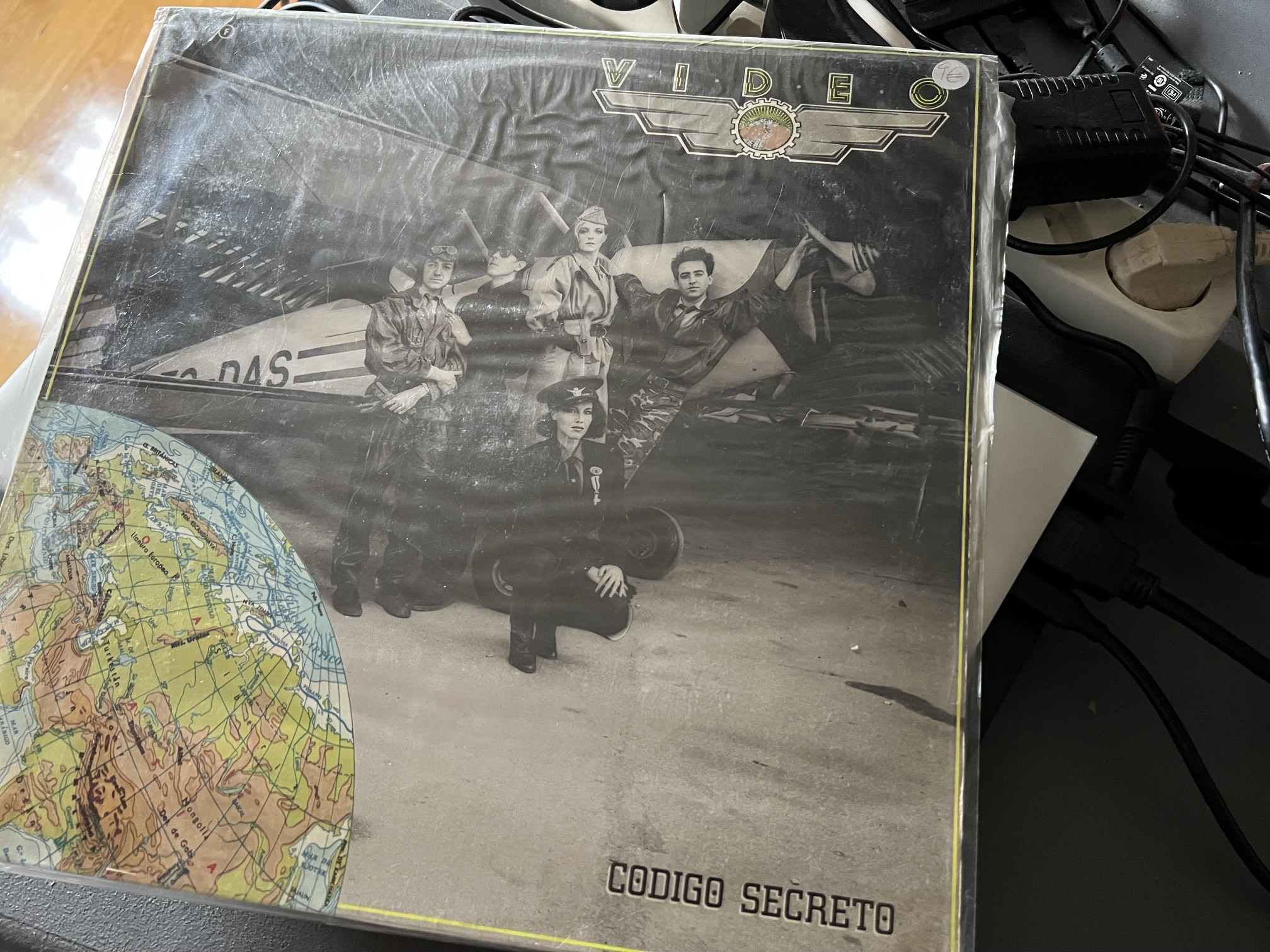 video codigo secreto